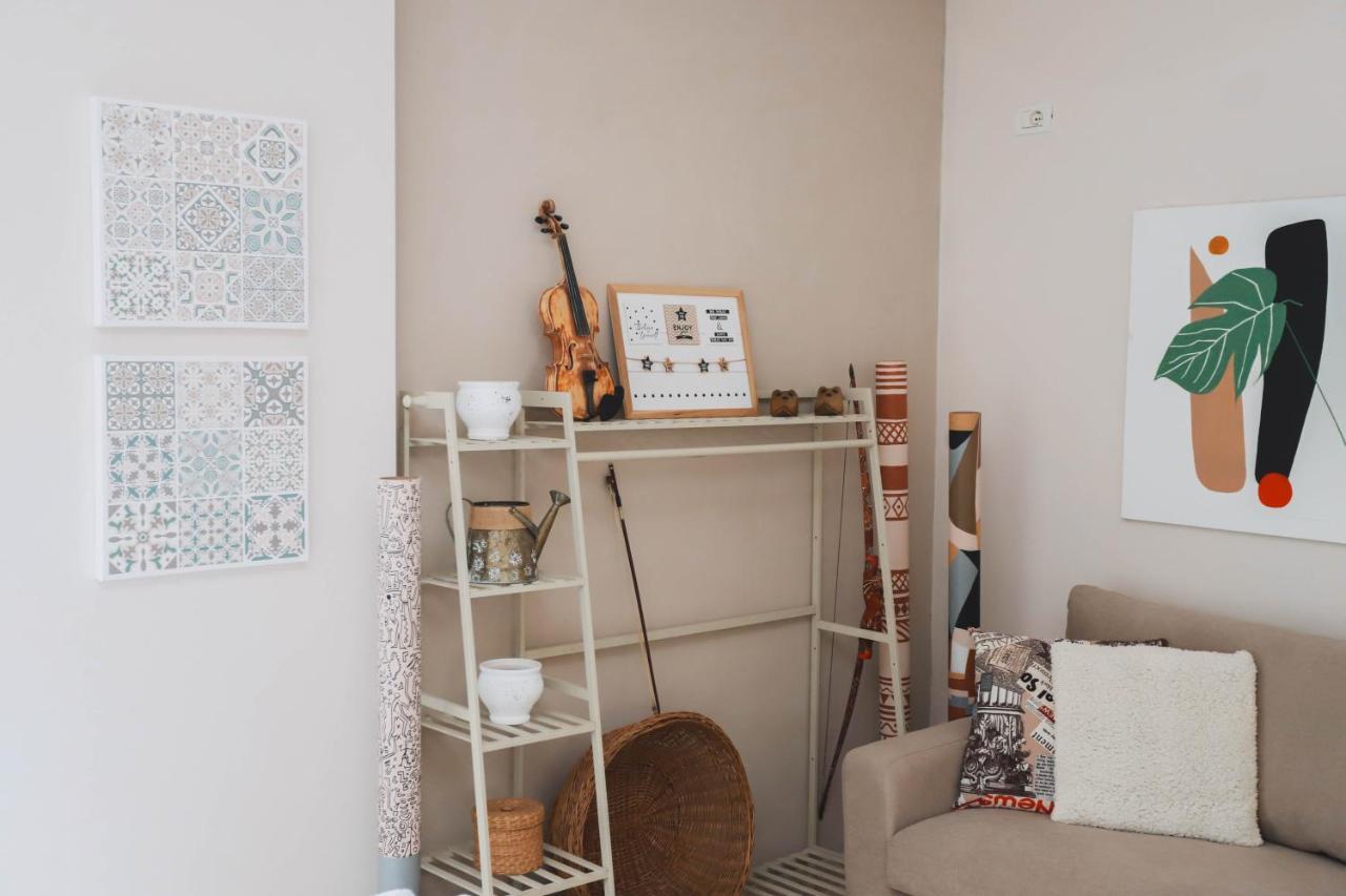 Large Apartment Near The Seaside Boulevard Lungomare Vlore Bagian luar foto